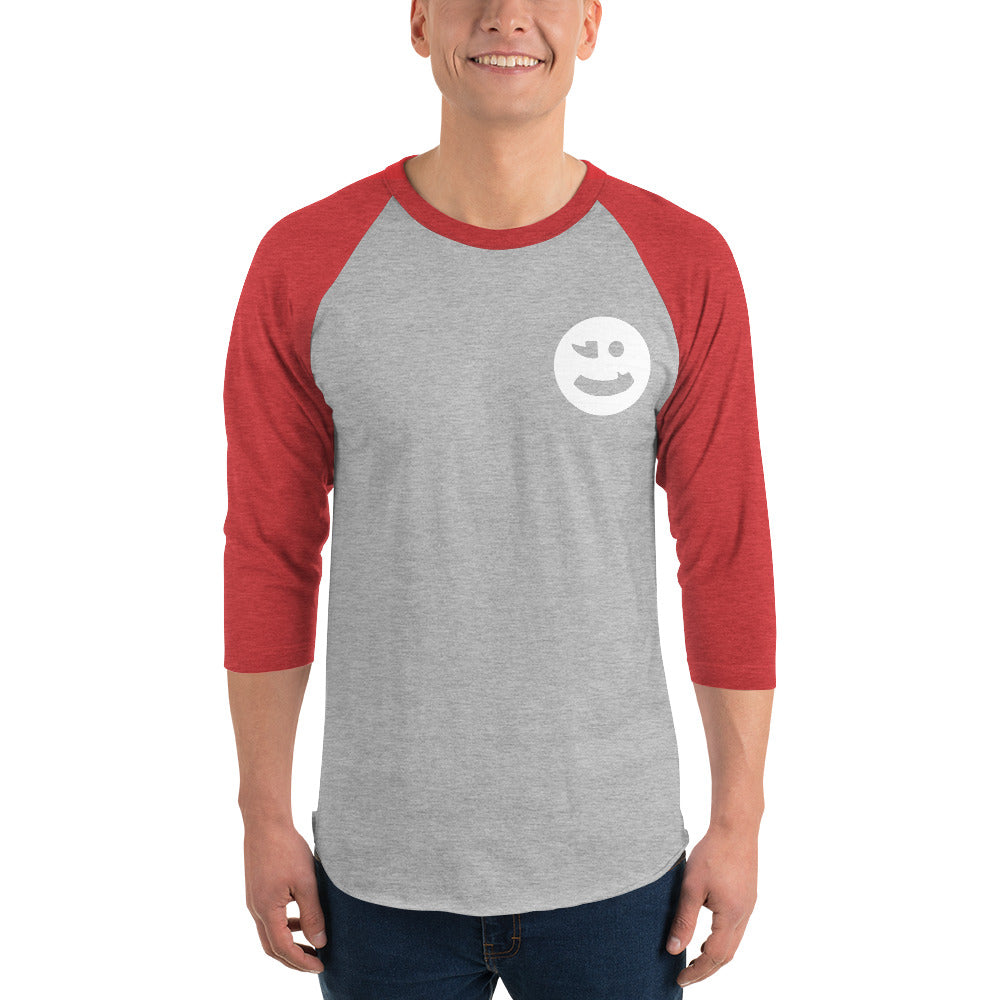 3/4 sleeve raglan shirt